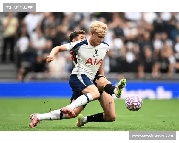 伯恩茅斯塞内西成非门将球员长传次数最多，本赛季已达266次